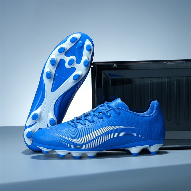 Breathable football shoes for  - Men Shoes Must Have 评论和价格